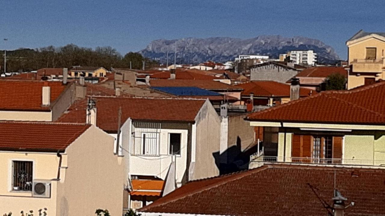 Lo Sguardo Sulla Citta' ,Panoramic View Olbia Exterior foto