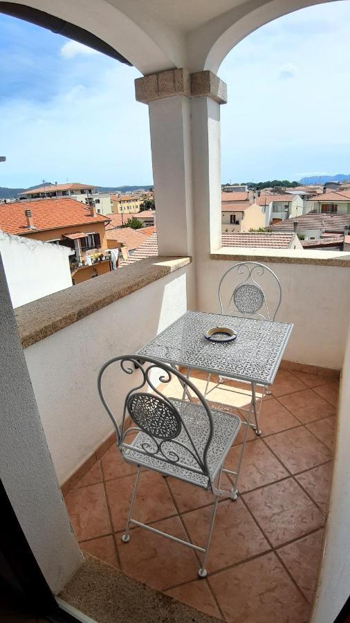 Lo Sguardo Sulla Citta' ,Panoramic View Olbia Exterior foto